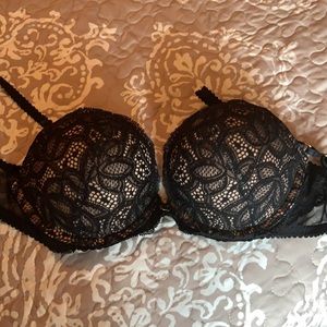 Victoria’s Secret Bombshell Bra